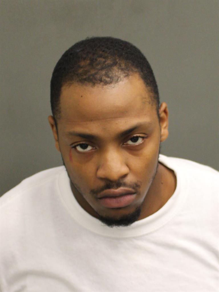  ERIC C II HUTCHINSON Mugshot / County Arrests / Orange County Arrests