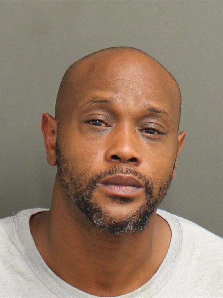  ROBERT THEARTIST JR JR COOKS Mugshot / County Arrests / Orange County Arrests