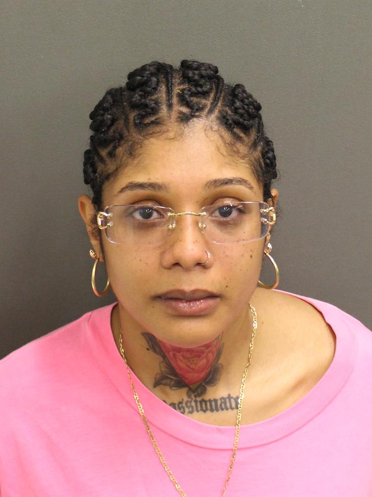  CHRISTINA JAVIER Photo Image