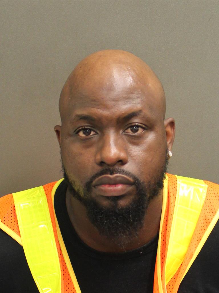  CARLOS DEAN TOMLIN Mugshot / County Arrests / Orange County Arrests