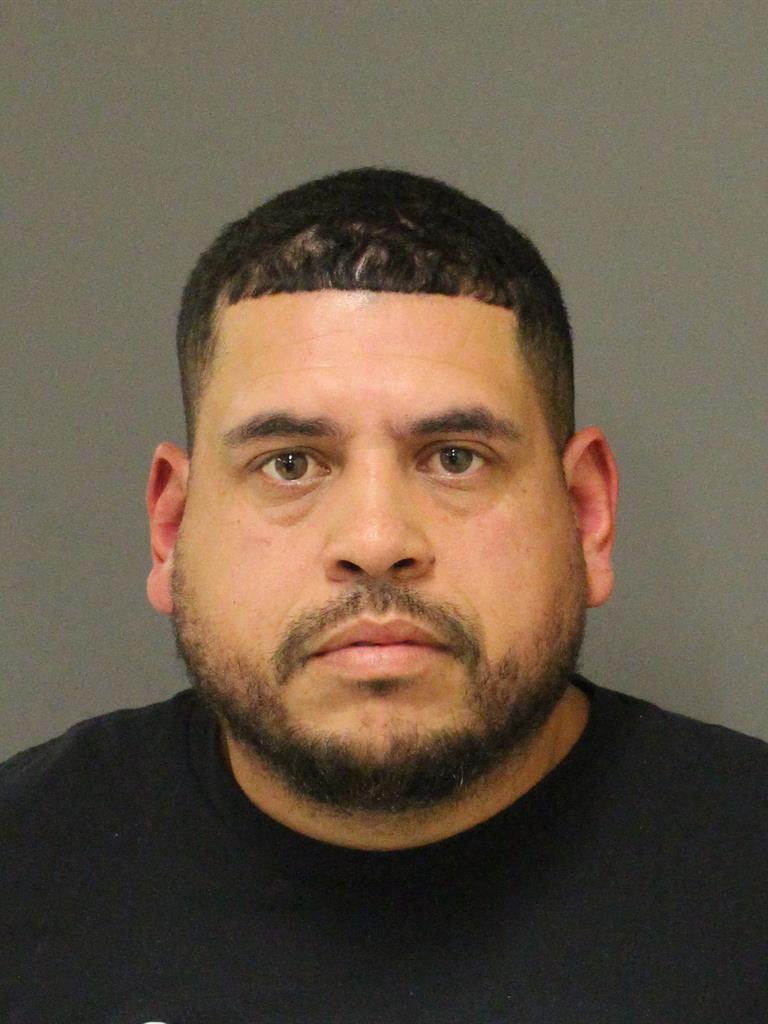  LESLIE LOPEZ Photo Image