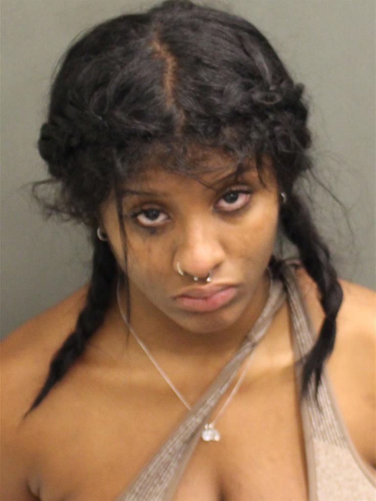  GRECIA TAYSANGELINEGARCIA Photo Image