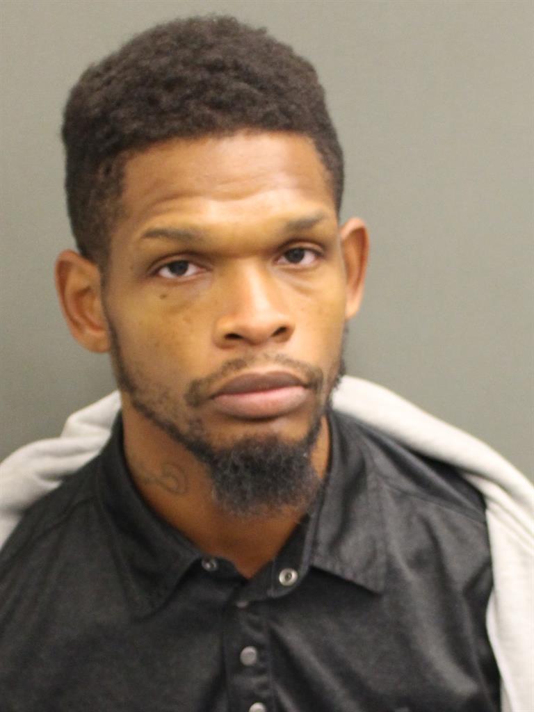  DEKEVIOUS JOHNELL BURTON Mugshot / County Arrests / Orange County Arrests