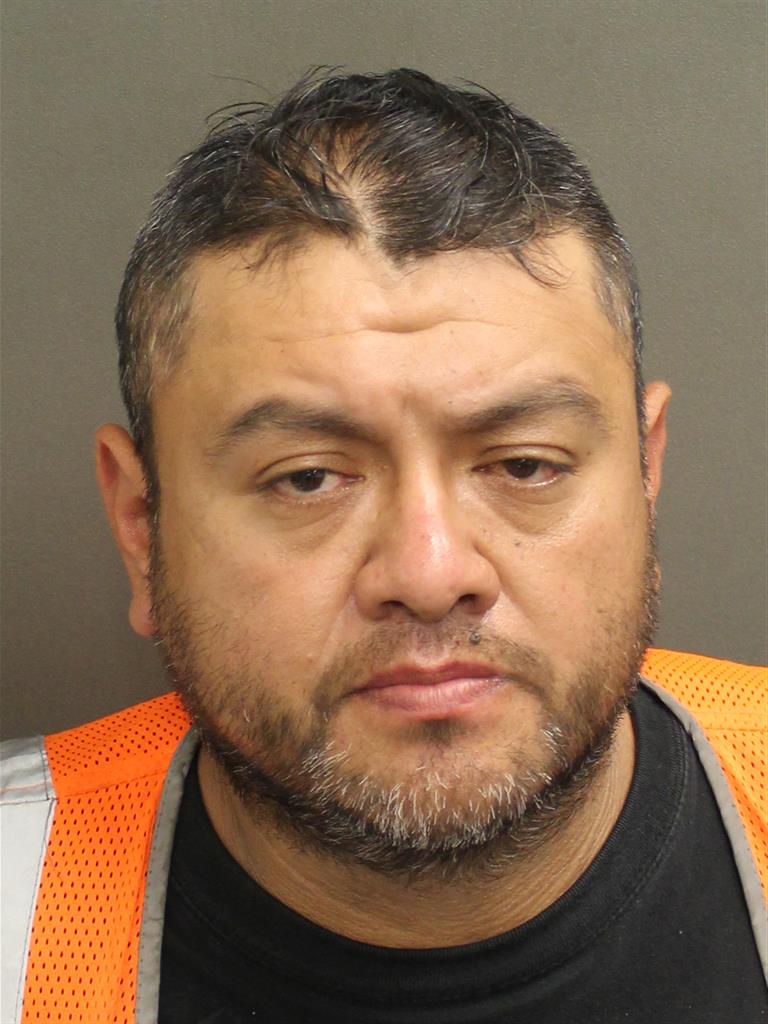  VICTOR H MARTINEZ Mugshot / County Arrests / Orange County Arrests