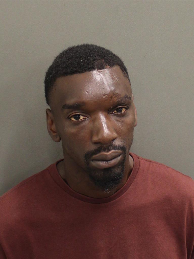  CHARLIE DETAVIOUS BROWN Mugshot / County Arrests / Orange County Arrests