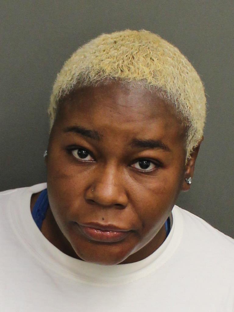  GISLHAINE DORCENT Photo Image