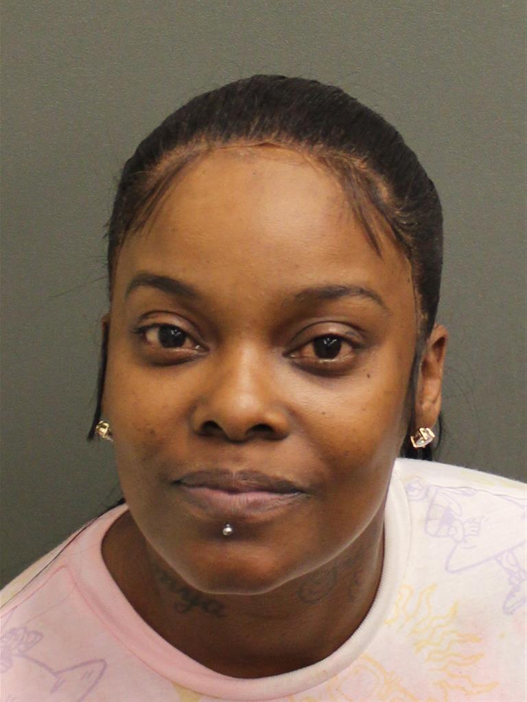  TRICIA DAVIS Photo Image