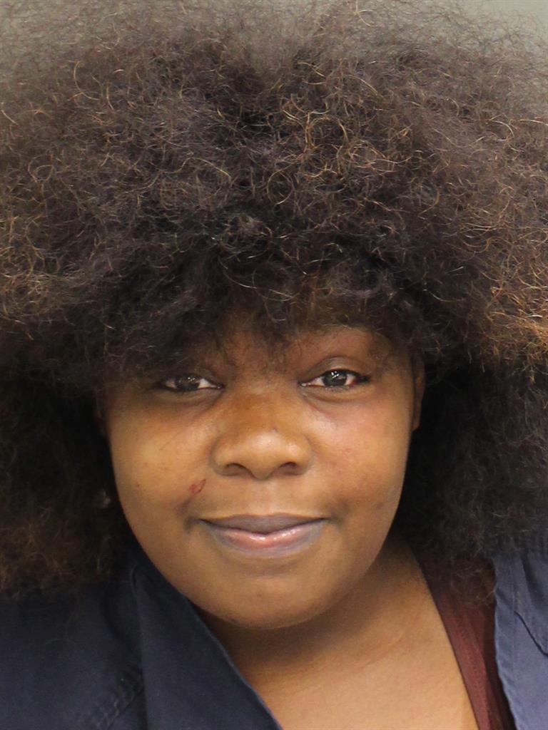  SHANKEVIA NICOLE ROSS Photo Image