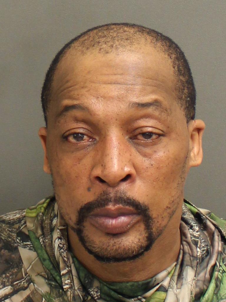  ROBERT  JR WOODARD Mugshot / County Arrests / Orange County Arrests