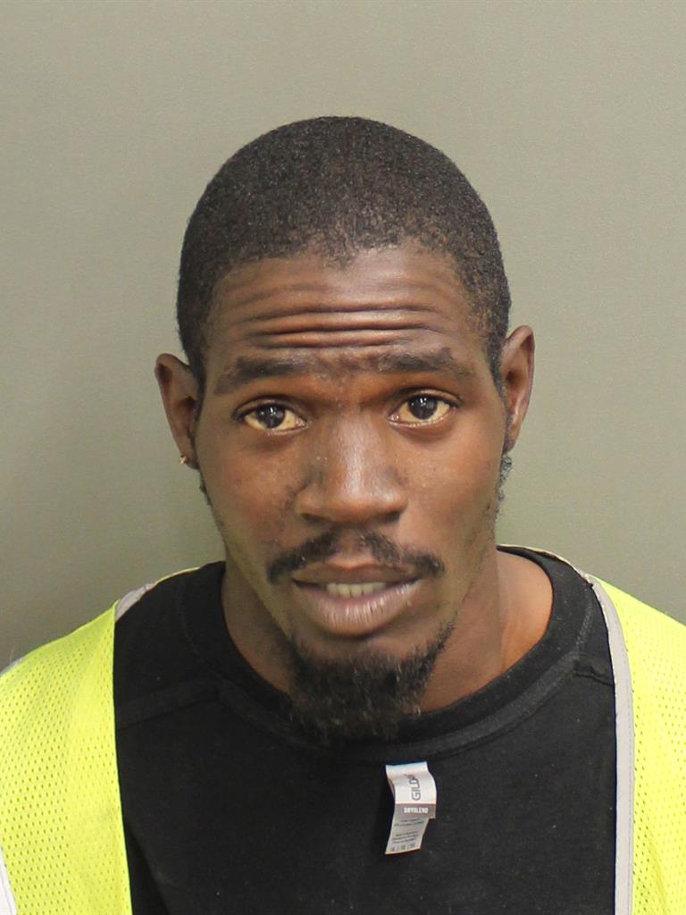  FREDERICK ANTONIO ROBERTS Mugshot / County Arrests / Orange County Arrests