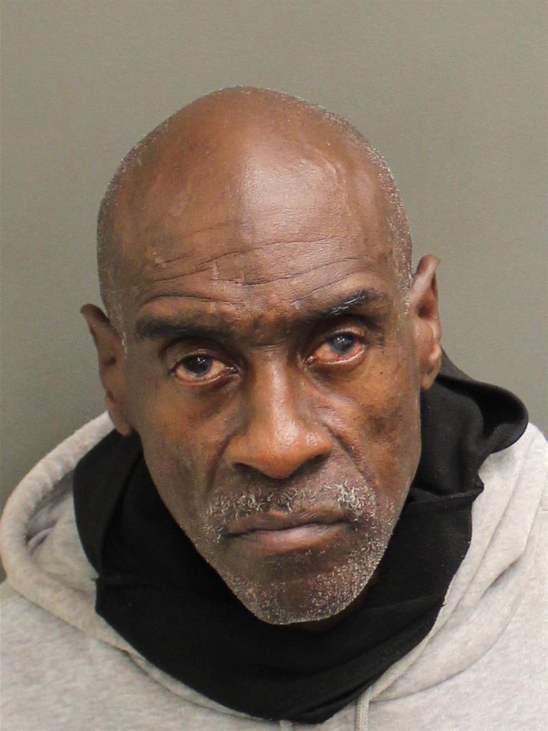  ERIC FLOYD ROBERSON Mugshot / County Arrests / Orange County Arrests