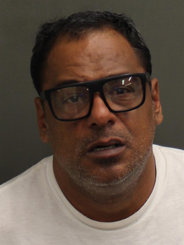  ANGEL LUIS VEGA Mugshot / County Arrests / Orange County Arrests