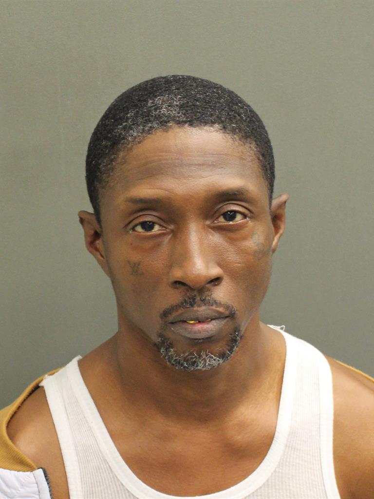  TRAVIS LEDELL WALTERS Mugshot / County Arrests / Orange County Arrests