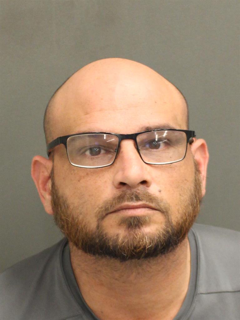  WAYNE ROBERT JR THOMAS Mugshot / County Arrests / Orange County Arrests