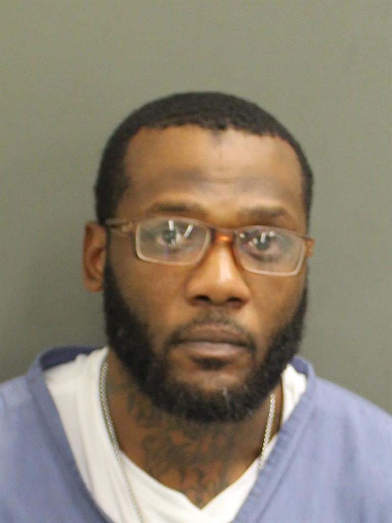 DEMARIO D WILLIAMS Photo Image DEMARIO D WILLIAMS Photo Image