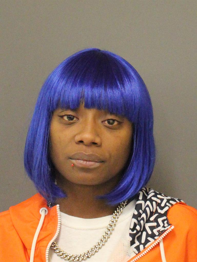  NAKITRA LASHAY ROBERTS Mugshot / County Arrests / Orange County Arrests