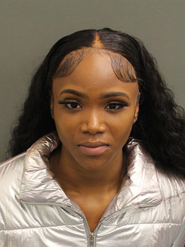  CHRISTIEN DAMURIE ROBERTSON Photo Image