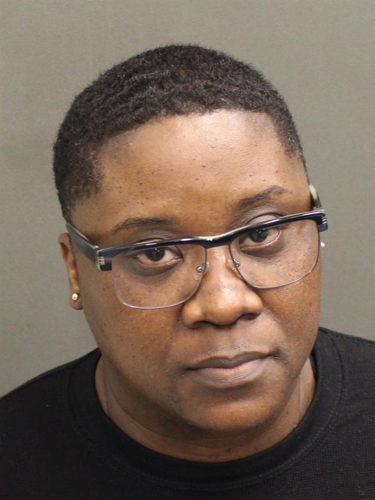  MONNELLE ALESHIA WHITE Photo Image
