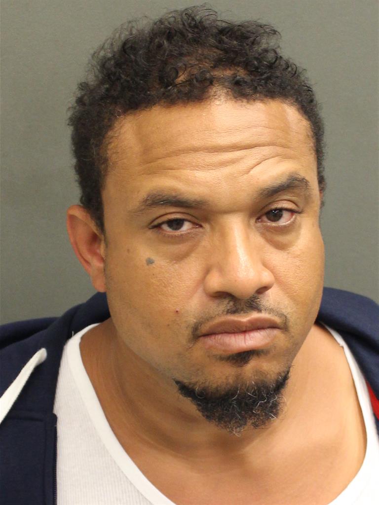  DIOMEDES  JR CIFUENTES Mugshot / County Arrests / Orange County Arrests