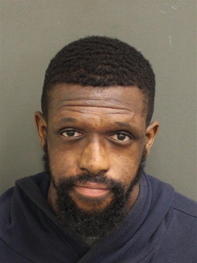  MICHAEL DWAYNE JR ROBERSON Photo Image
