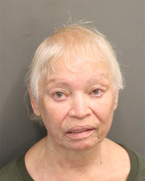  ESTHER LARRIU Photo Image