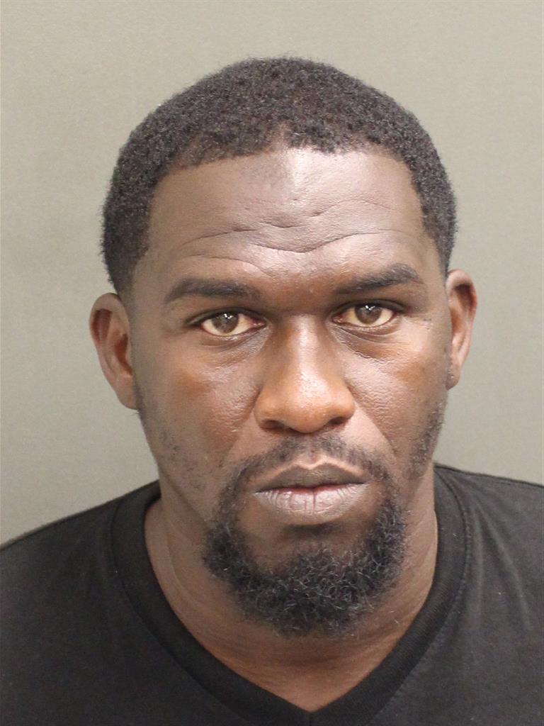  JACQUAVIUS RACHAUD WOMACK Photo Image