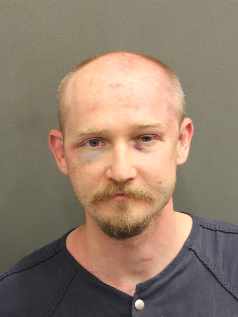  YURI NYUKHALOV Photo Image