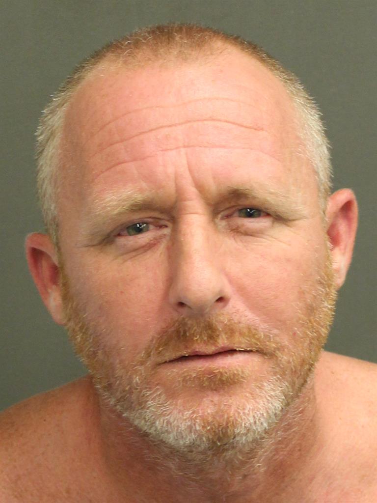  DEREK ALAN IAN HYLANDS Mugshot / County Arrests / Orange County Arrests
