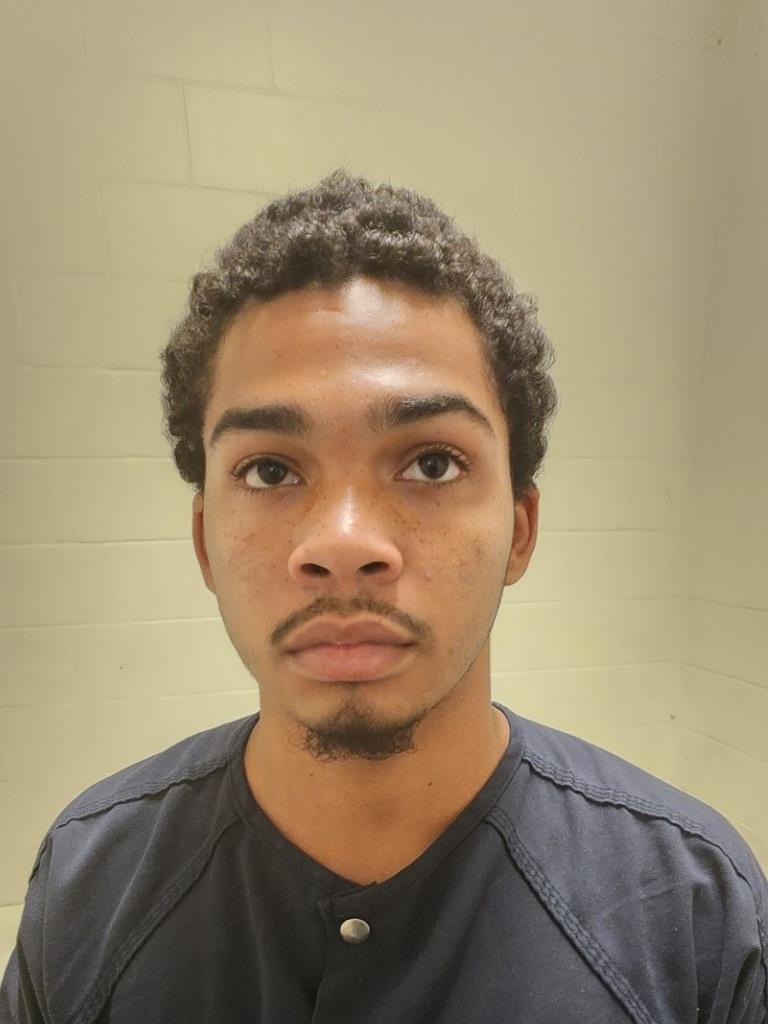 JAYVIAN NOEL FIGUEROA Mugshot JAYVIAN NOEL FIGUEROA Mugshot / County Arrests / Orange County Arrests