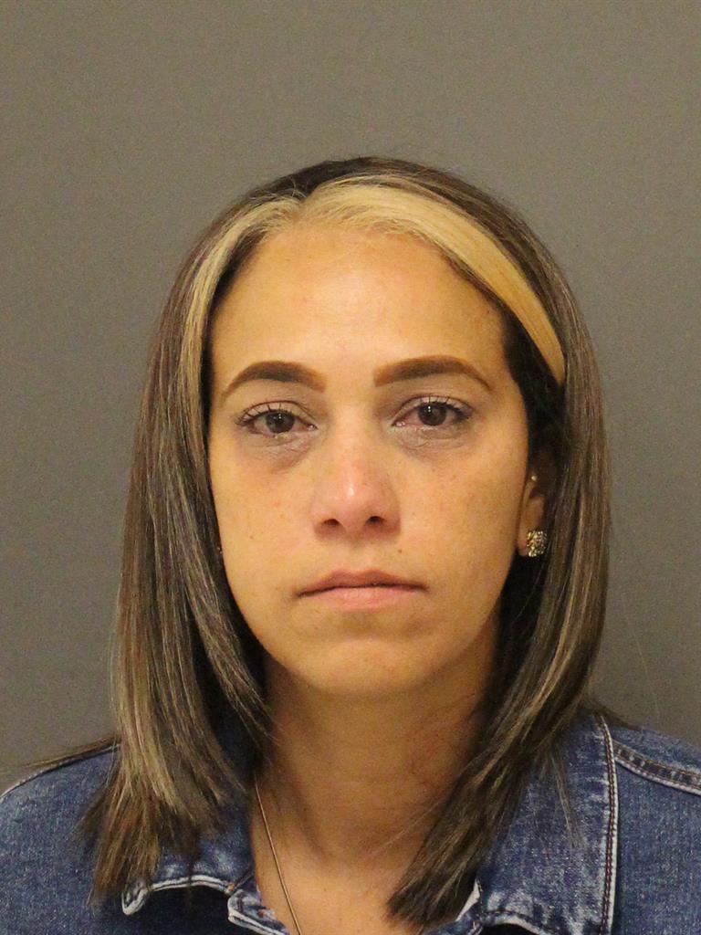  DESIREE MUNIZLEBRON Photo Image