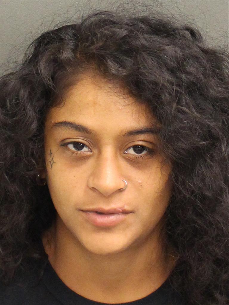  XIOMARA CRYSTAL FLORES Mugshot / County Arrests / Orange County Arrests