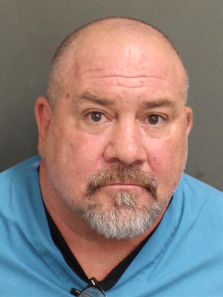  ROBERT LEO JR DIXON Mugshot / County Arrests / Orange County Arrests