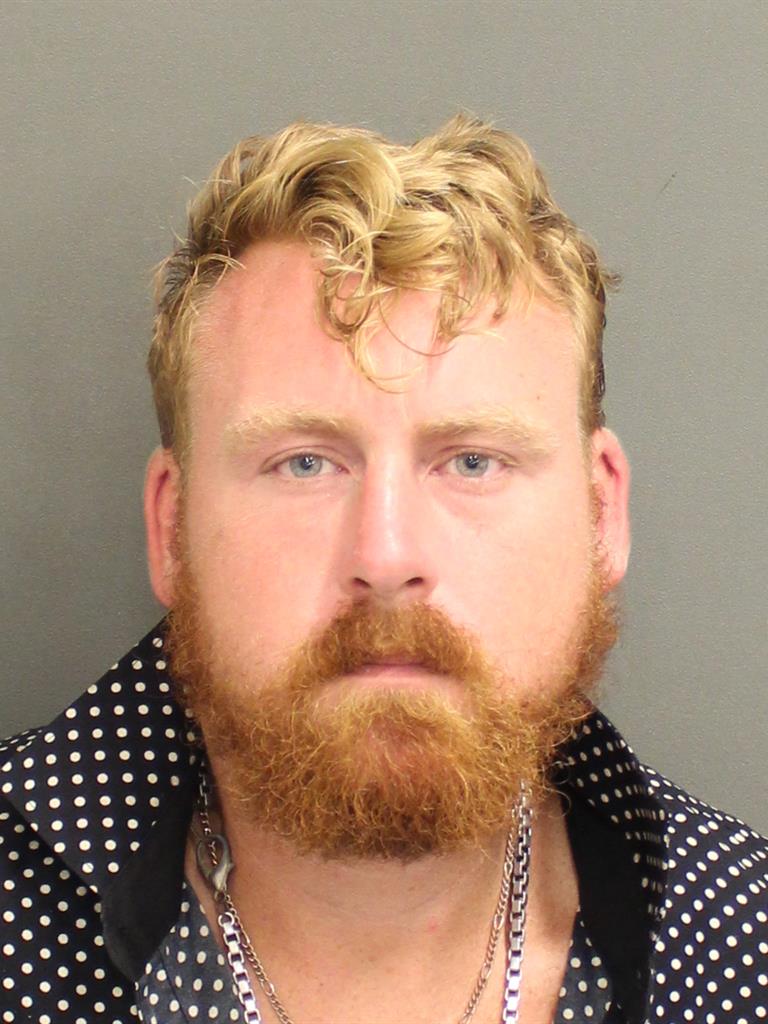  MATTHEW HOWARD ROBERTSON Mugshot / County Arrests / Orange County Arrests