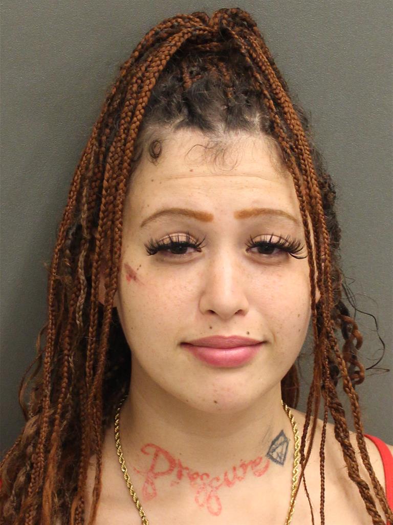  DAISIA ALEXIS CREWS Mugshot / County Arrests / Orange County Arrests