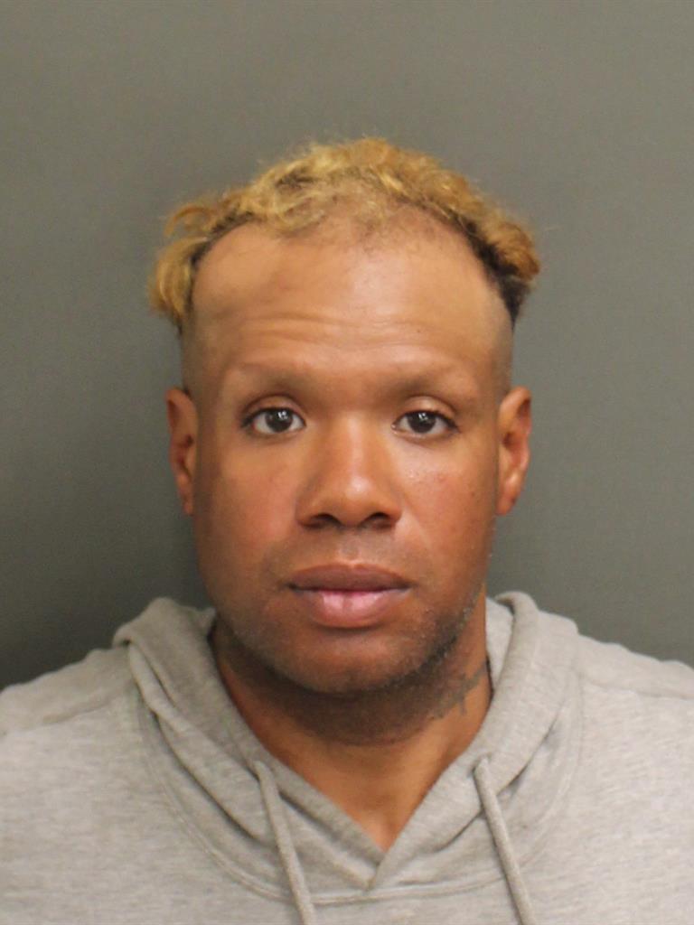  CARLOS VARGAS Photo Image