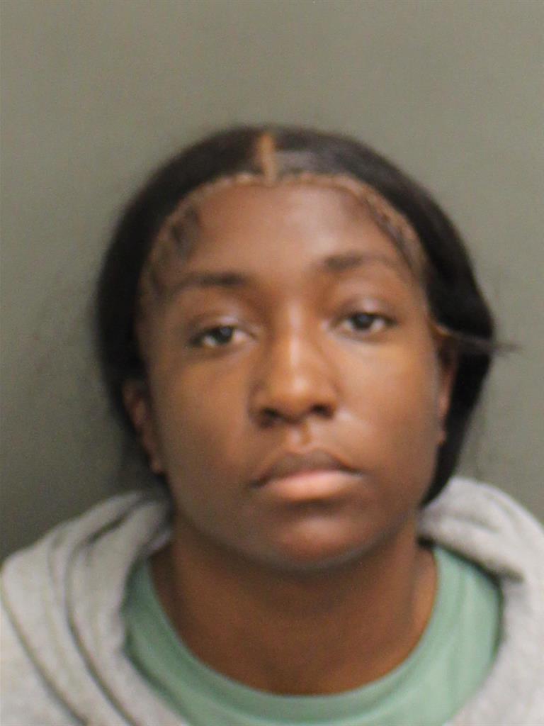  AKILAH ALEXA PAIGE ROACH Mugshot / County Arrests / Orange County Arrests