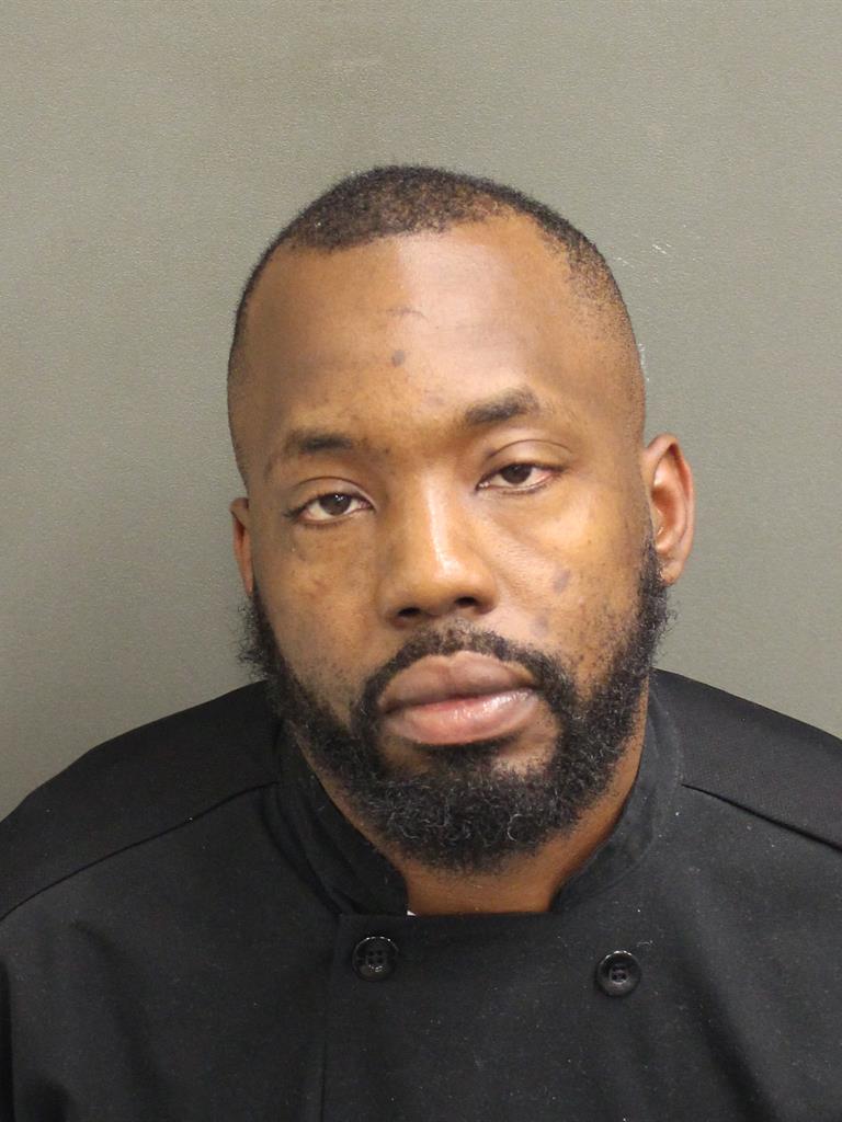  ESQUE  JR EADY Mugshot / County Arrests / Orange County Arrests