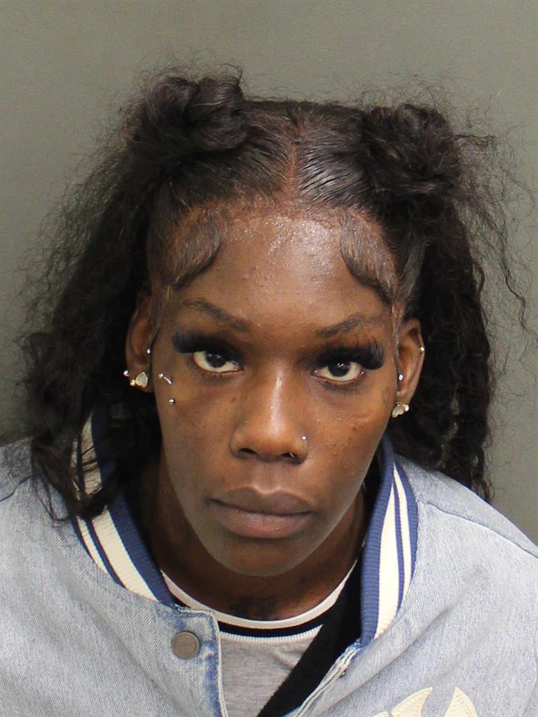  AMBER SHINICE DOZIER Photo Image