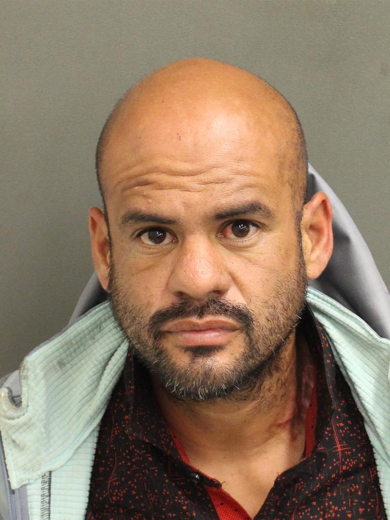  ROBERTO GABRIEL QUINTERO Mugshot / County Arrests / Orange County Arrests