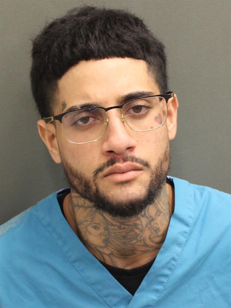  SEBASTIAN D LARIOSCASTANO Photo Image