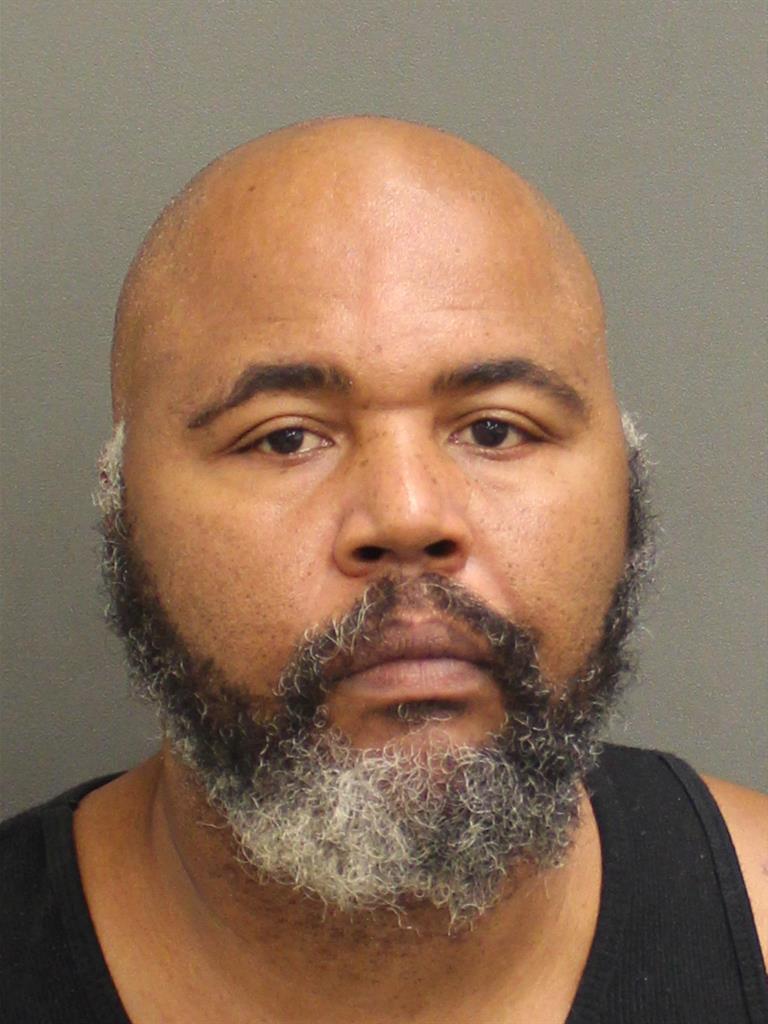  ROBERT EARL JR HOLDEN Photo Image