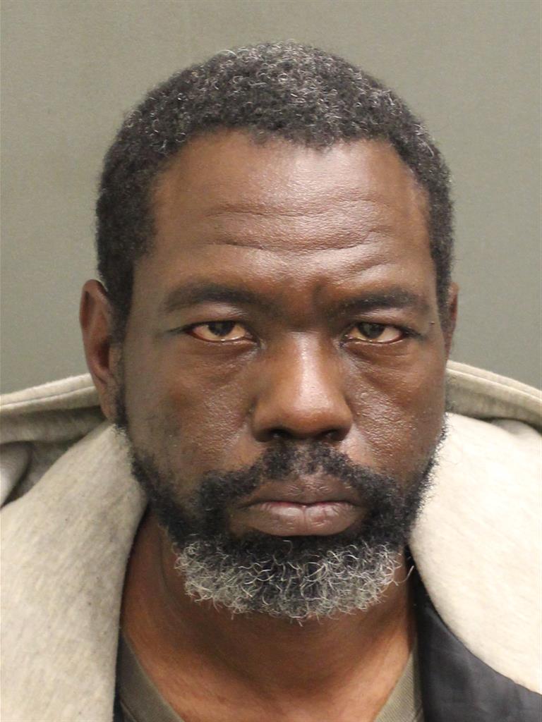  CARLOS DEVONE THOMPSON Mugshot / County Arrests / Orange County Arrests
