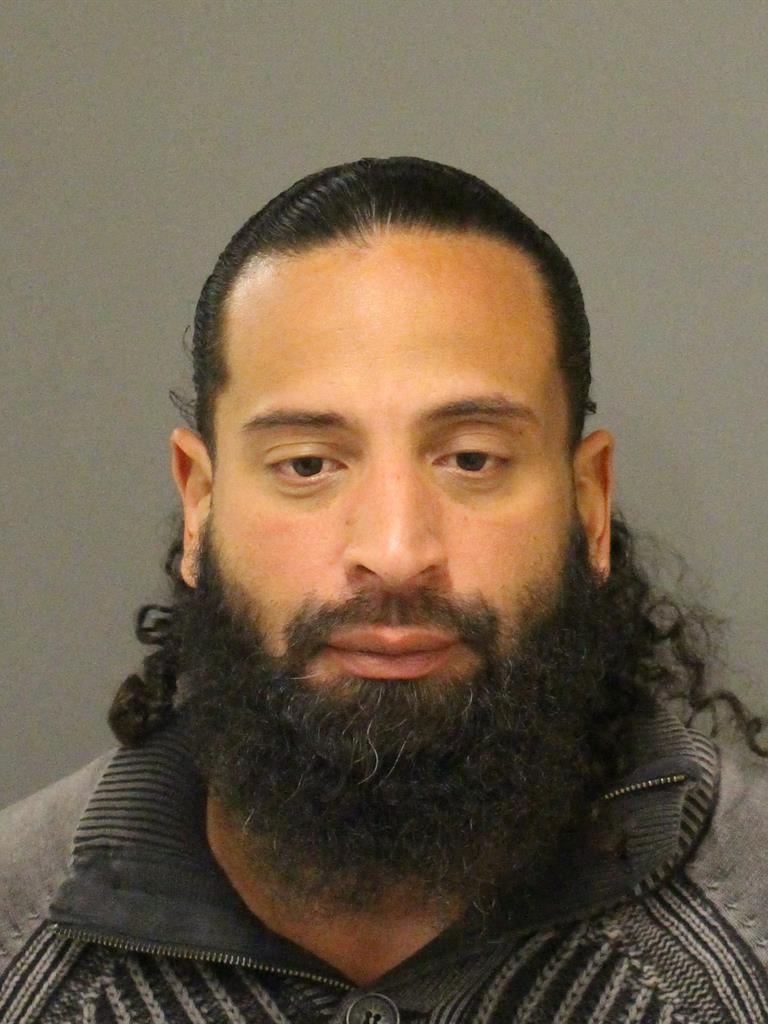  WILLYS FERNANDEZ Mugshot / County Arrests / Orange County Arrests