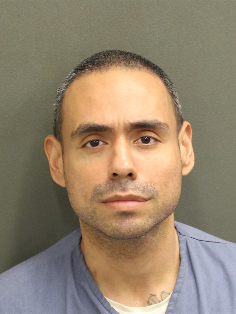  SEBASTIAN MUNOZ Photo Image