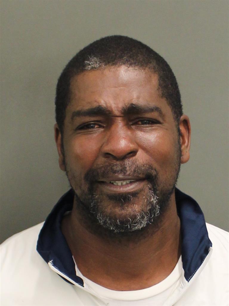  ROBERT LOUIS JR ROBERSON Mugshot / County Arrests / Orange County Arrests