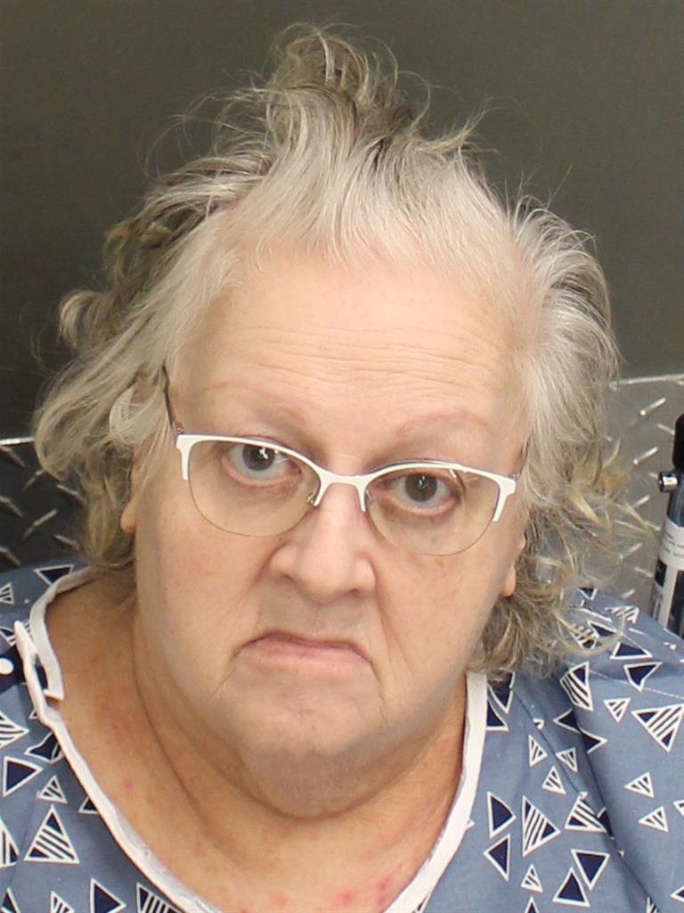  LIZZY EDMEN TORRES Photo Image