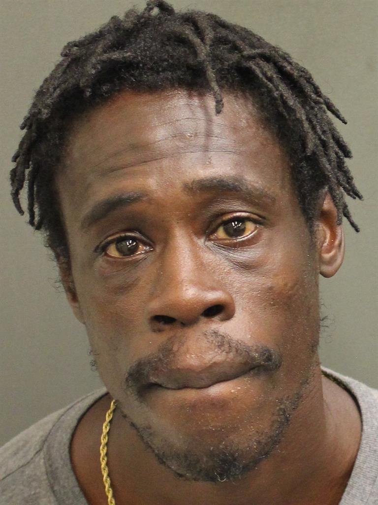  DARUS ANTONIO HYLTON Mugshot / County Arrests / Orange County Arrests