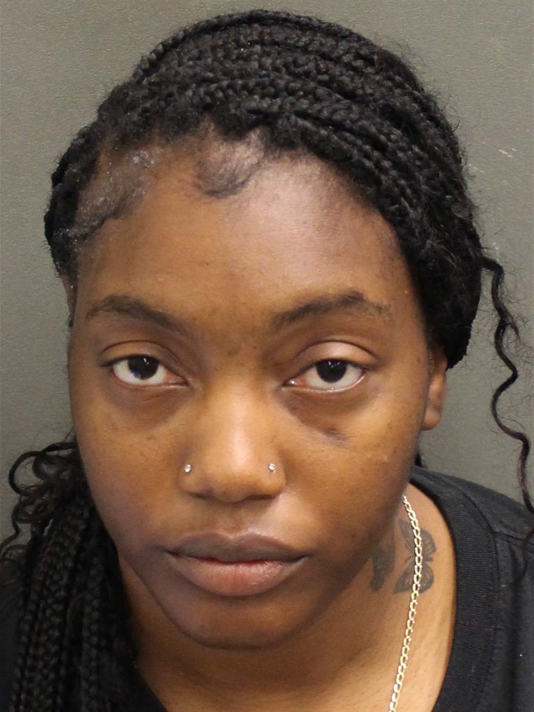  AMARI BENTE HENDRICKS Photo Image