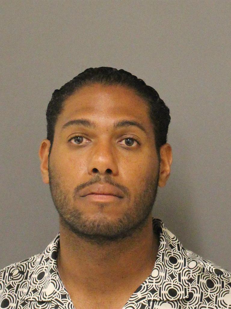  VICTOR MANUEL ABREUMARTE Mugshot / County Arrests / Orange County Arrests