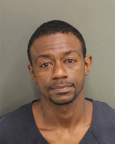  ANTONIO M ROBINSON Mugshot / County Arrests / Orange County Arrests